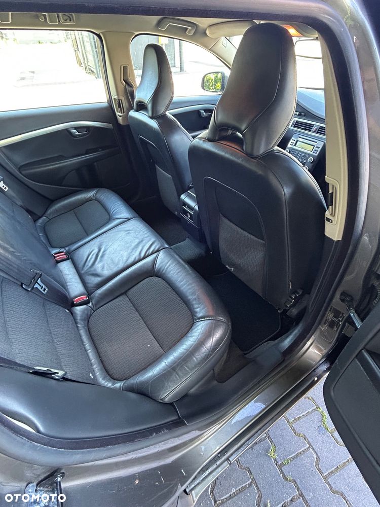 Volvo V70 - 16