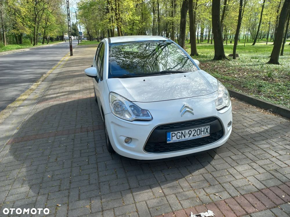Citroën C3 1.4 HDi First - 2