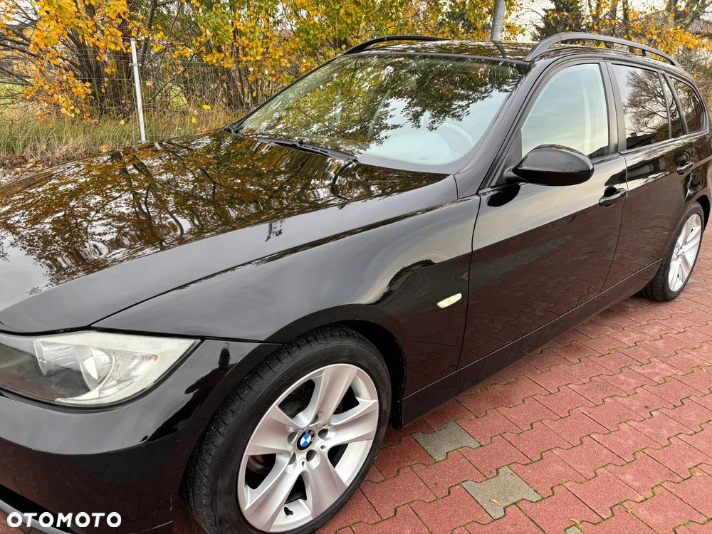 BMW Seria 3 320d - 22
