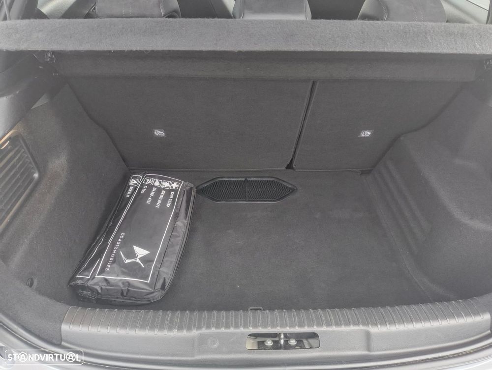 DS DS3 1.2 PureTech Performance Line - 32