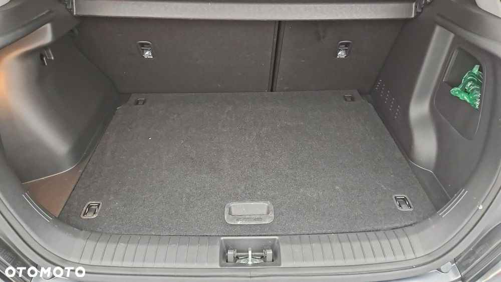 Hyundai Kona 1.6 T-GDI Smart DCT - 23