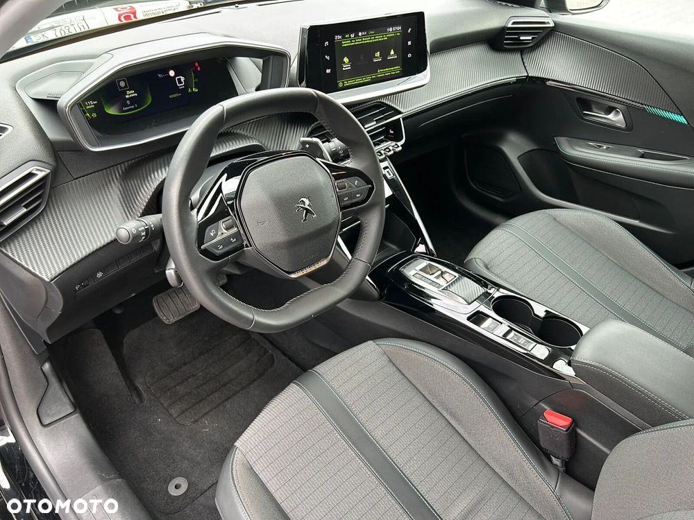 Peugeot 208 1.2 PureTech Active S&S EAT8 - 7