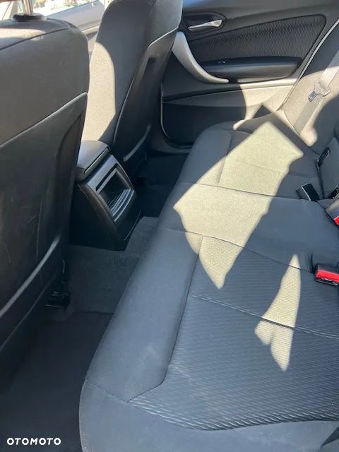 BMW Seria 1 118d - 7