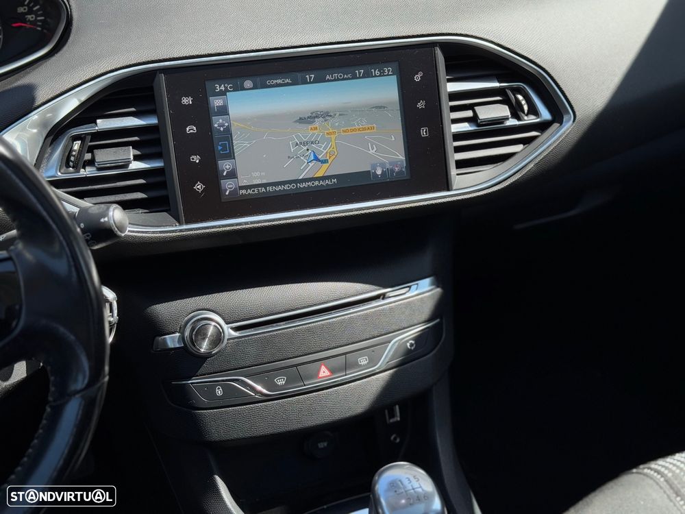 Peugeot 308 SW 1.6 BlueHDi Allure - 11
