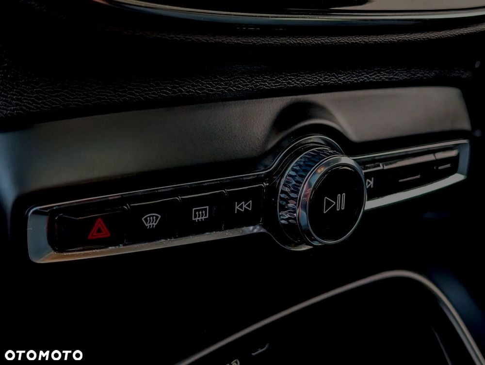 Volvo C40 Recharge Extended Range Ultimate - 26