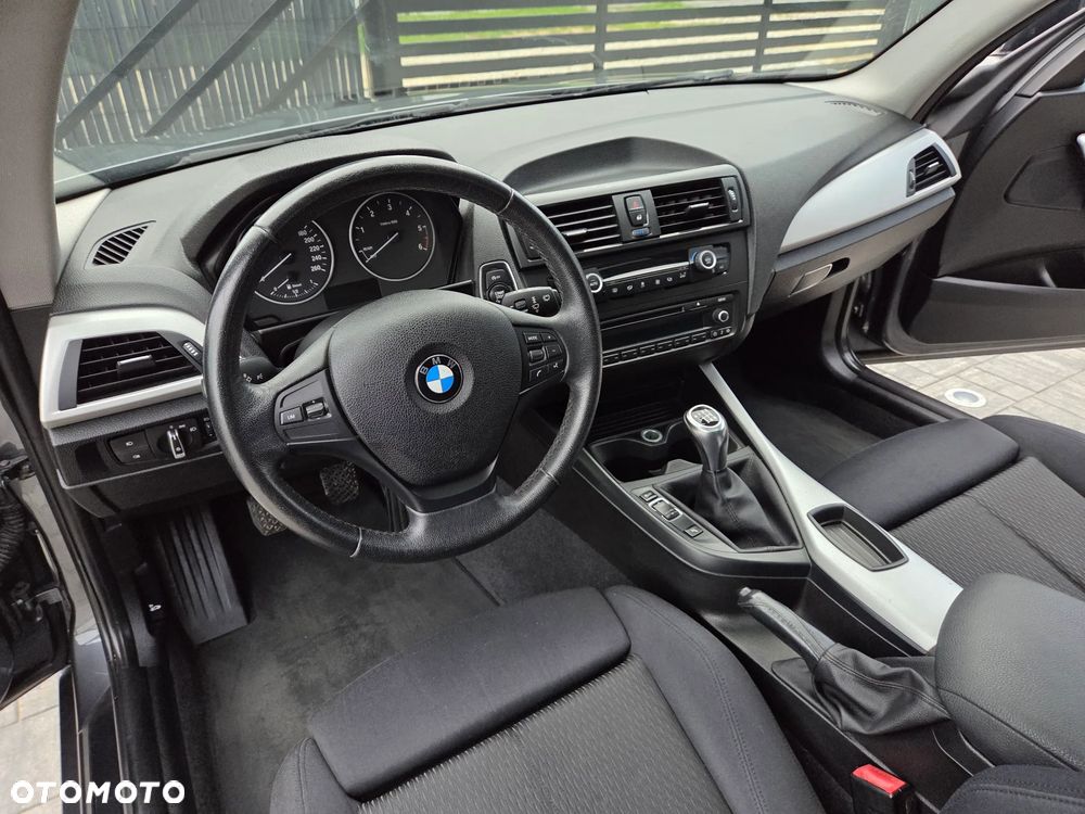 BMW Seria 1 114d Advantage - 31