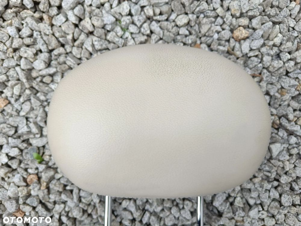 MERCEDES W211 ZAGŁÓWEK SKÓRZANY FOTELA LEWY PRAWY BEŻOWY - 3