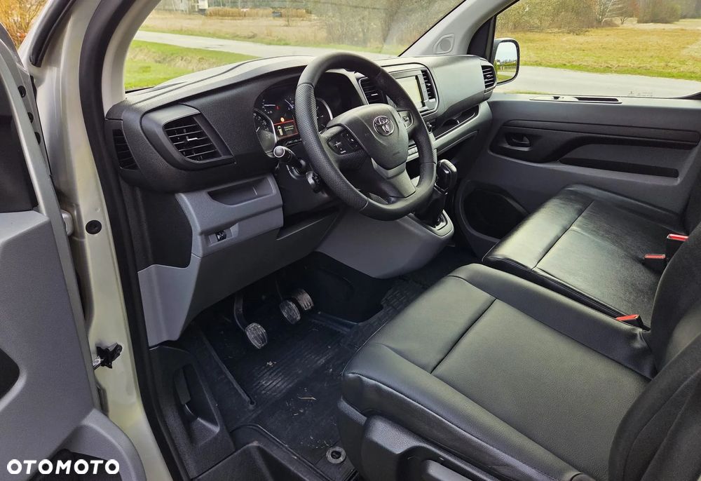 Toyota Proace - 13