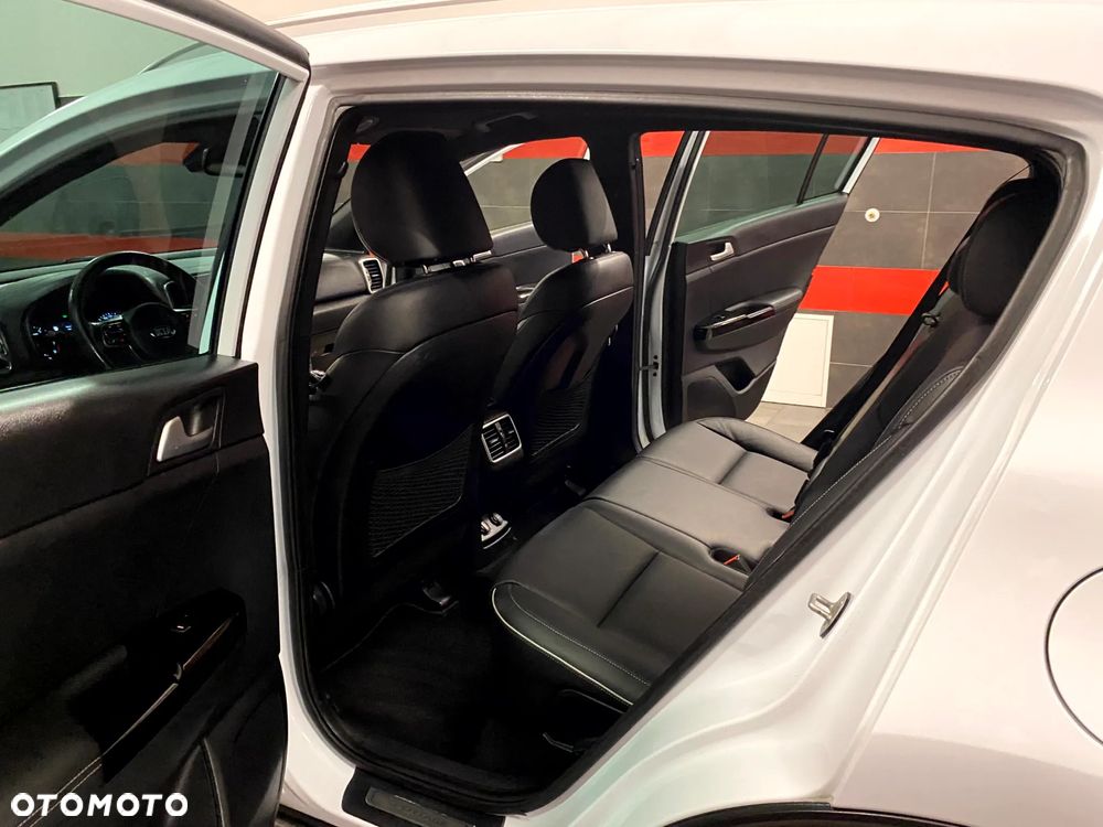 Kia Sportage 1.6 T-GDI GT Line 2WD - 21