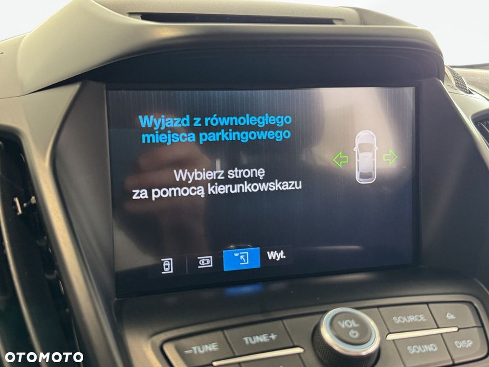 Ford Kuga - 32