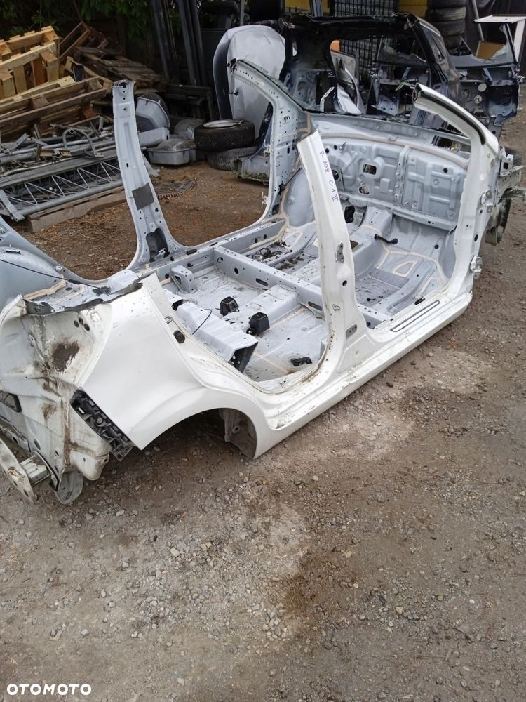 próg prawy peugeot 108 citroen c1 ii - 1