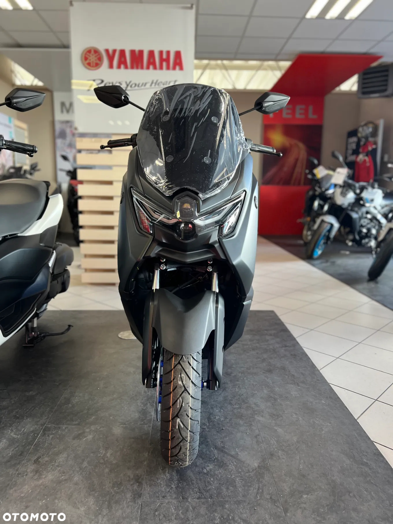 Yamaha NMAX - 7