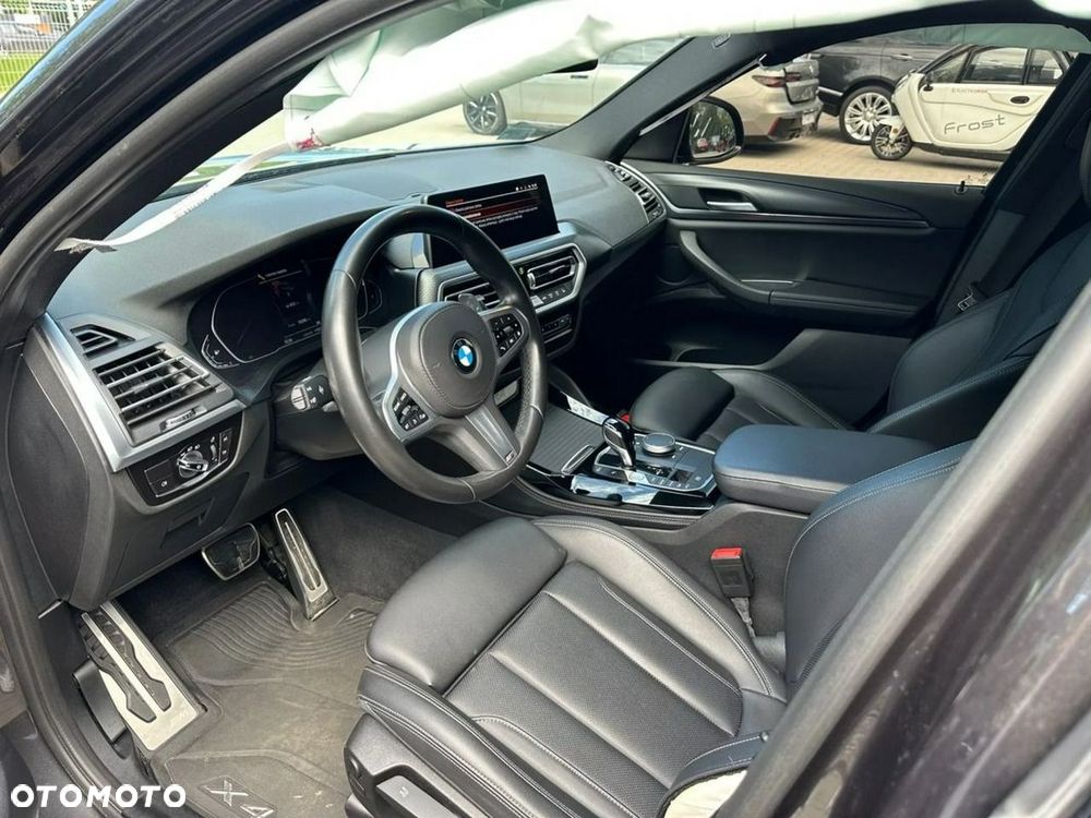 BMW X4 - 11