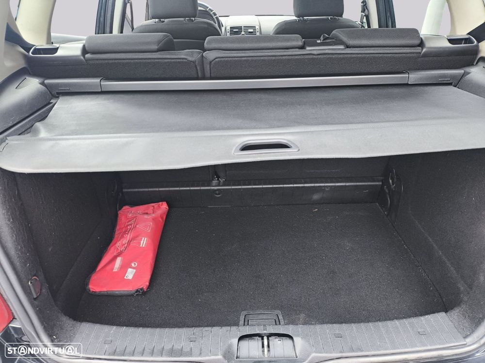 Mercedes-Benz A 180 - 27