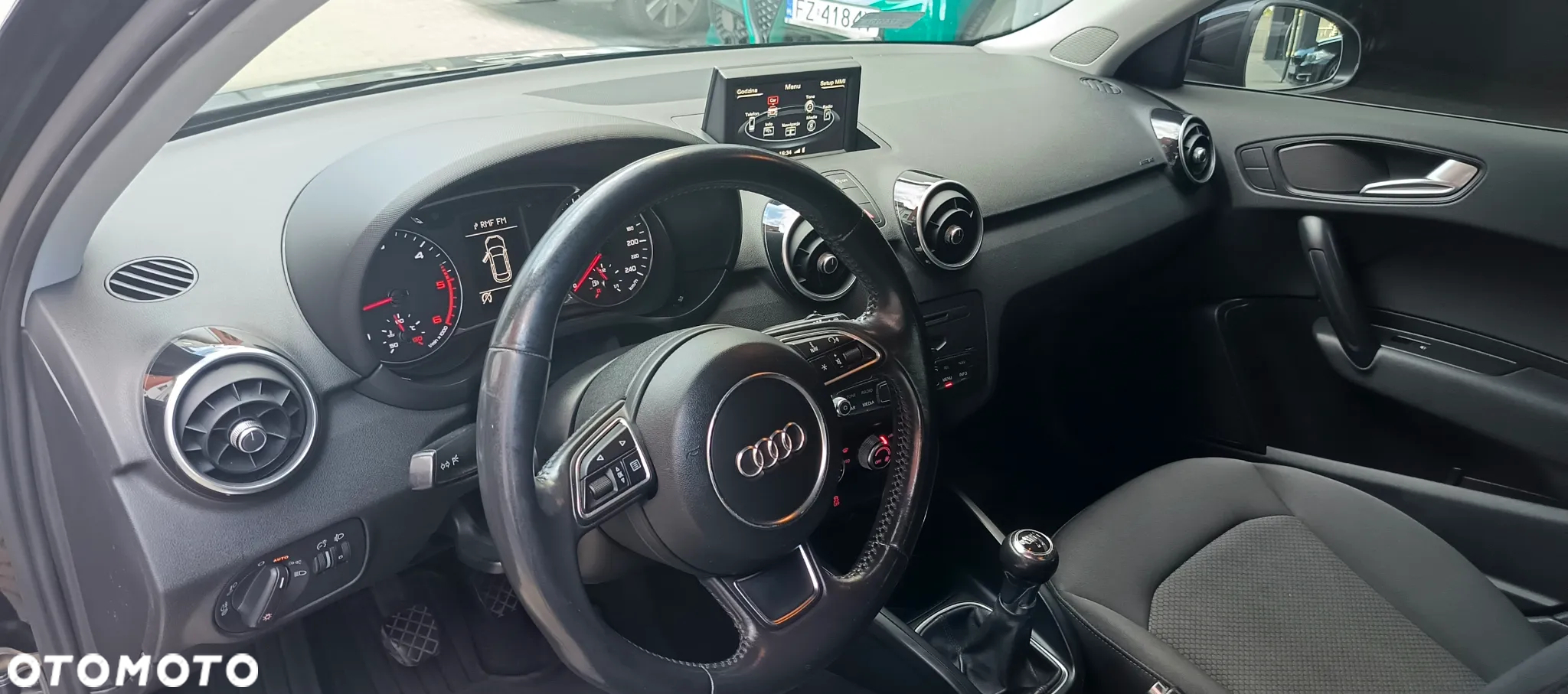 Audi A1 1.6 TDI S line edition - 22