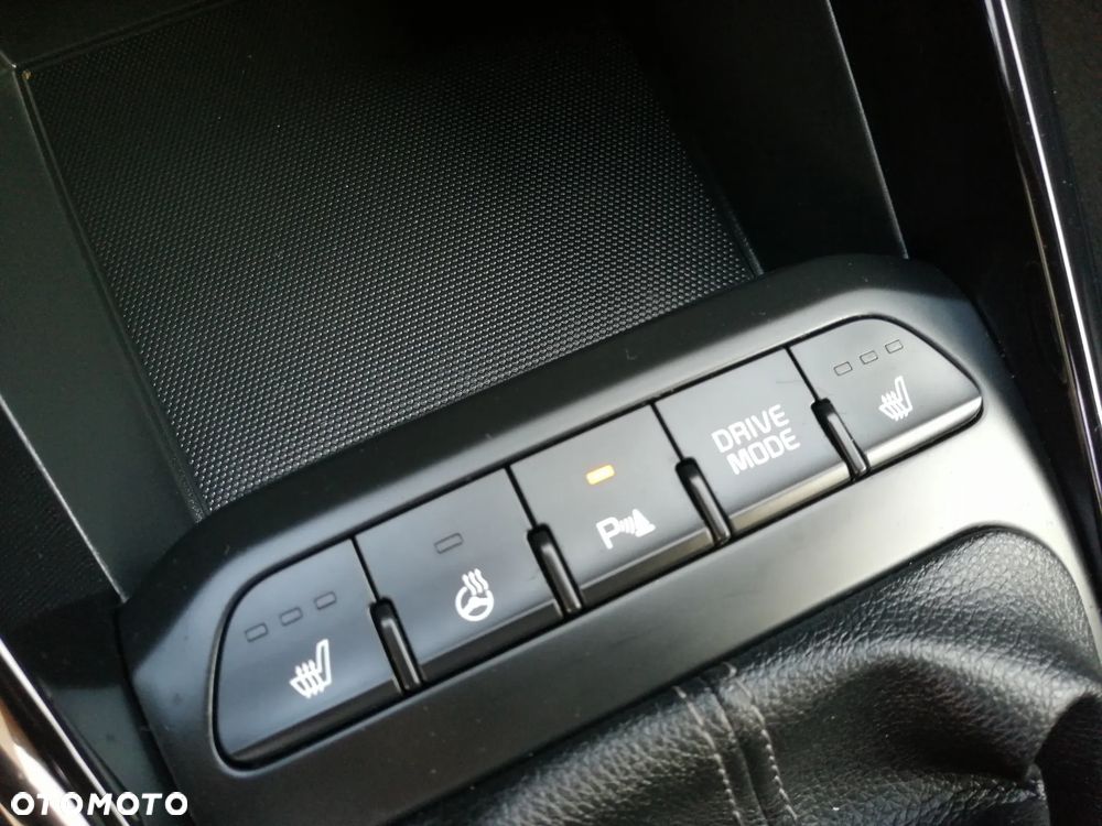 Kia Stonic 1.0 T-GDI MHEV L Business Line - 20