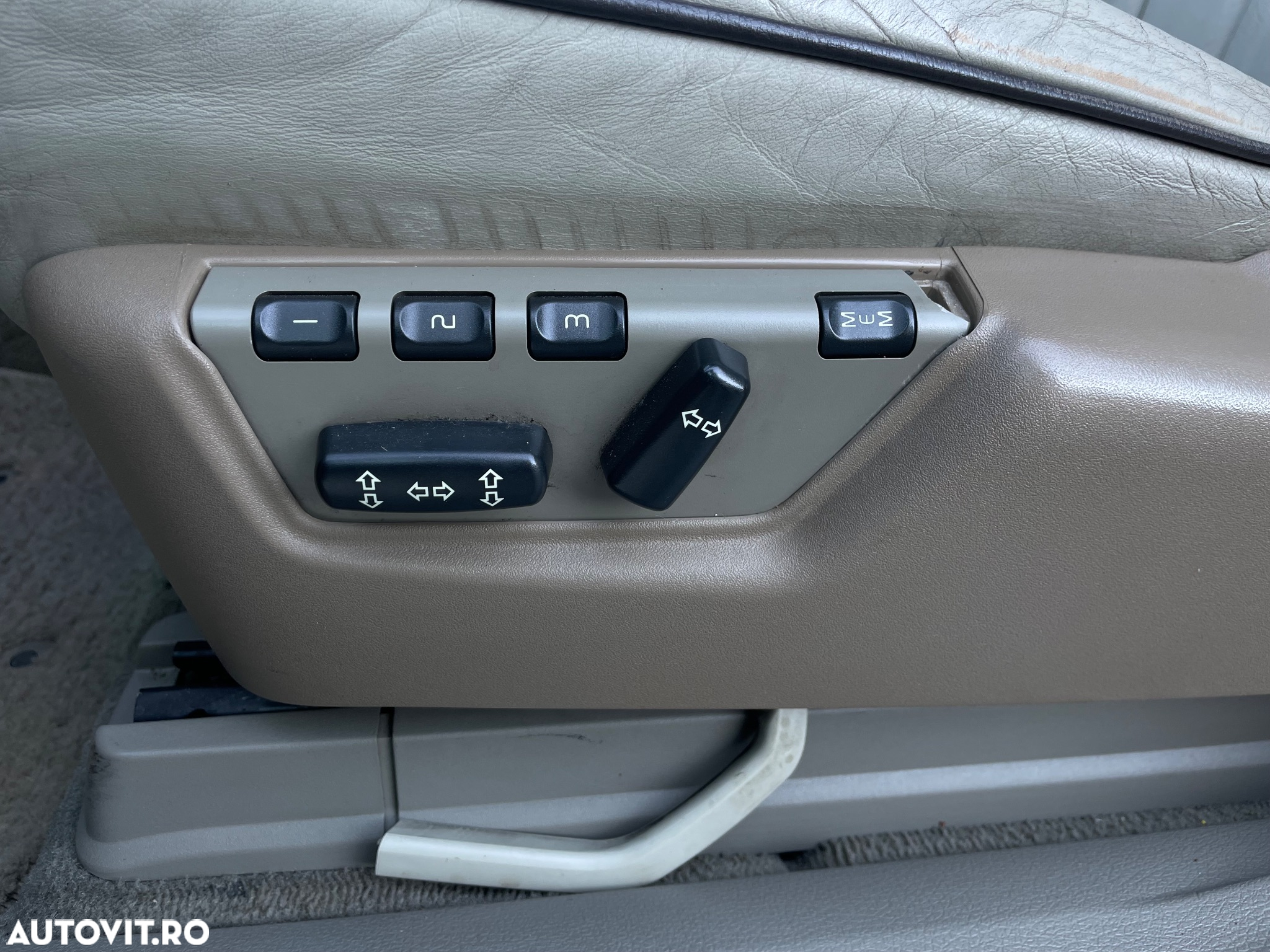 Volvo XC 90 - 28