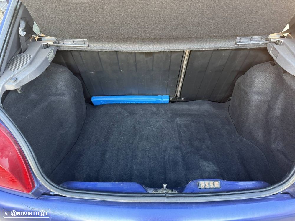 Ford Fiesta 1.25 Ghia - 8