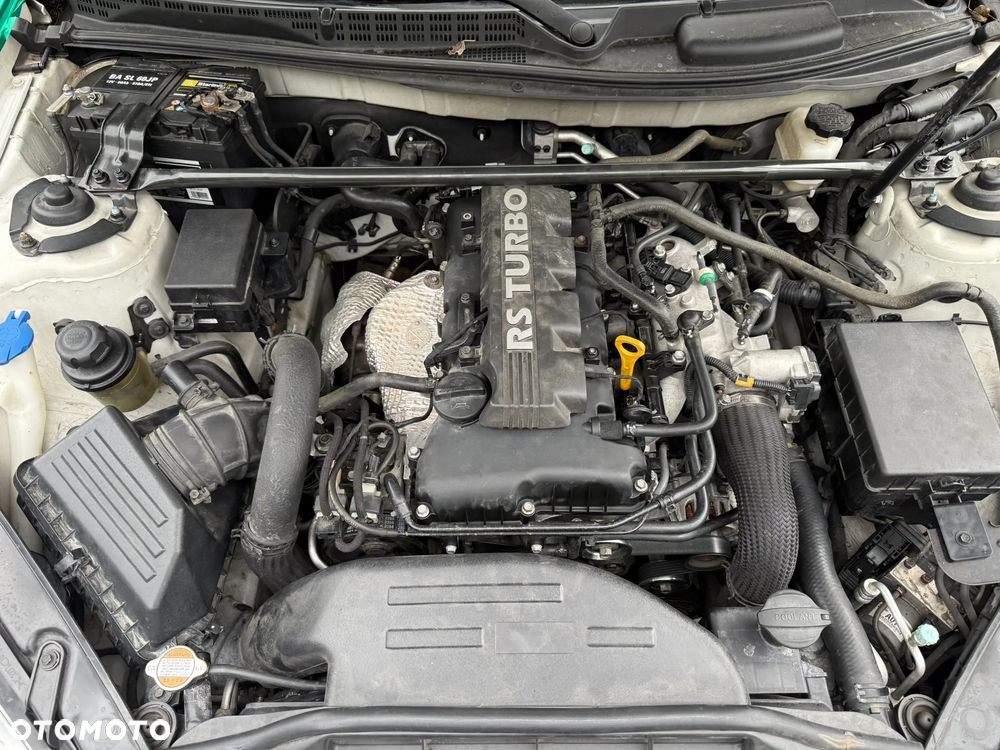 Hyundai Genesis Coupe - 15