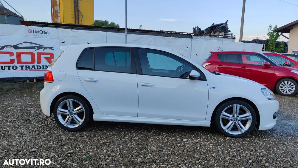 Volkswagen Golf 2.0 TDI 4Motion Tour - 10