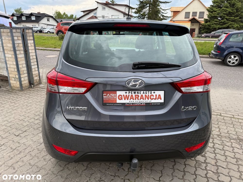 Hyundai ix20 1.4 Premium - 6