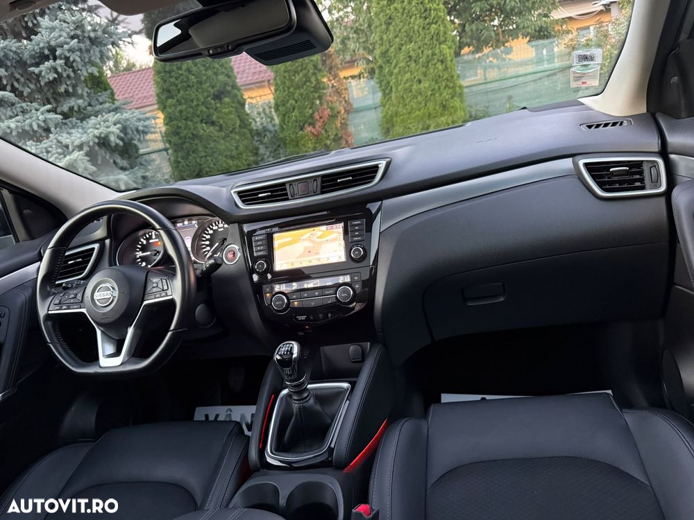 Nissan Qashqai 1.7 dCi TEKNA+ - 7