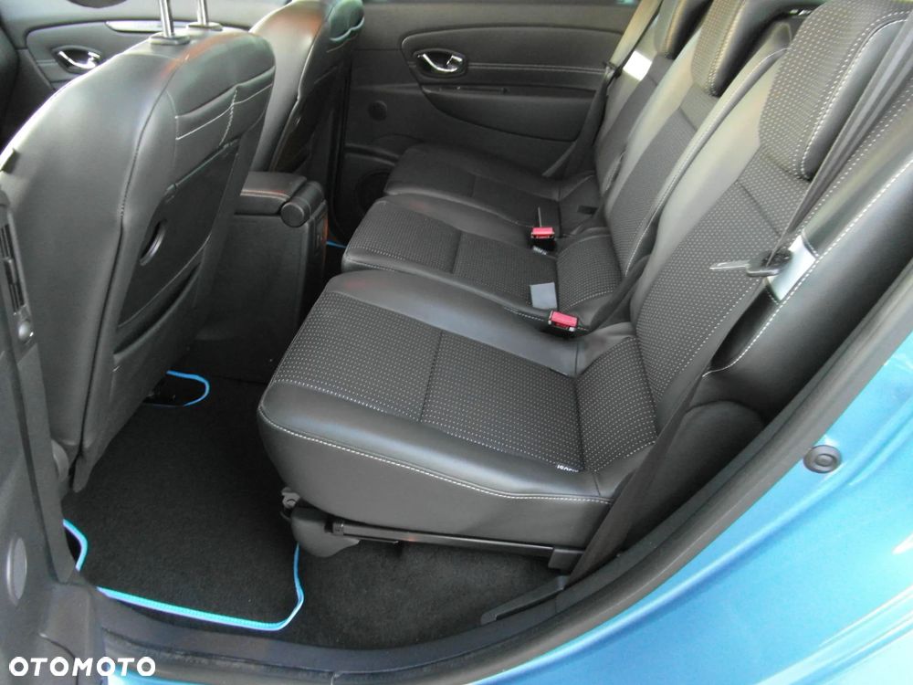 Renault Scenic 1.6 16V 110 LIMITED - 31