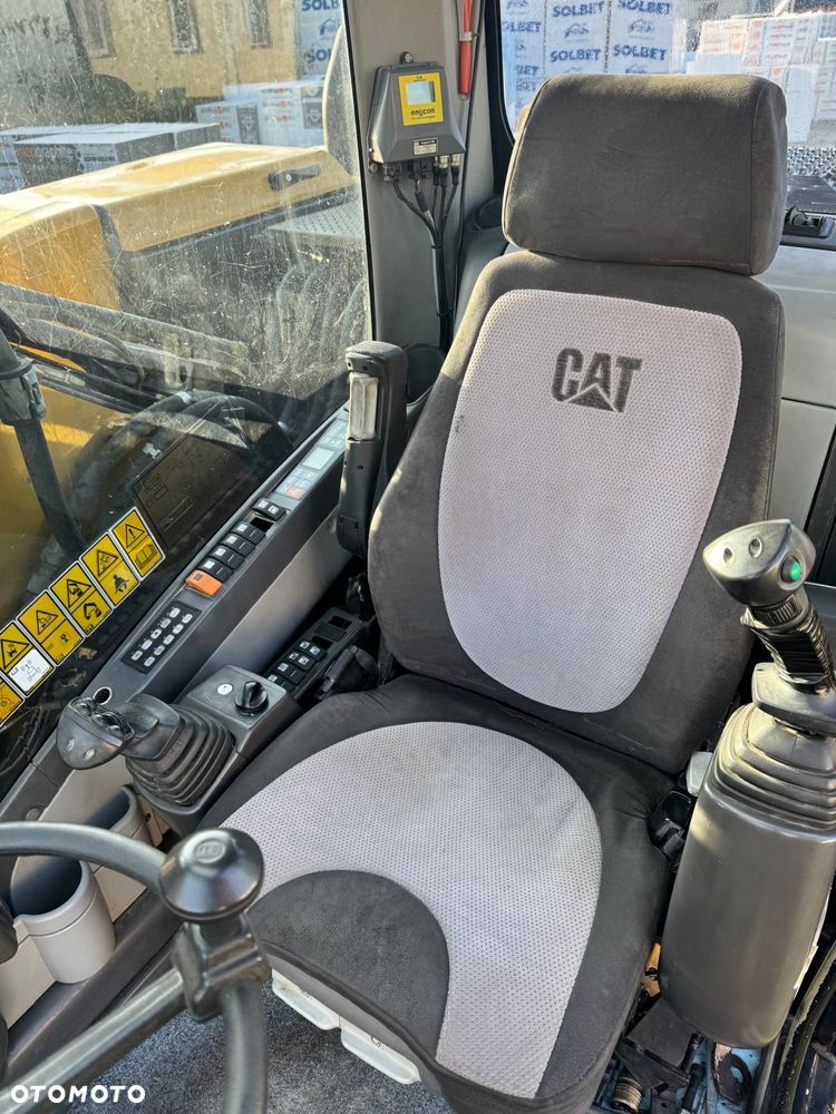 Caterpillar M 313D - 32