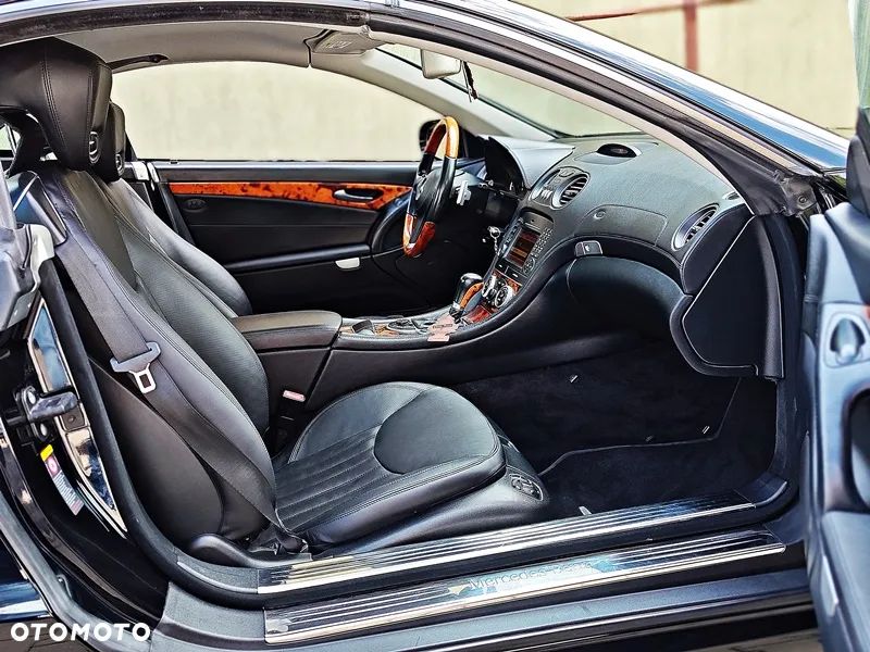 Mercedes-Benz SL - 8