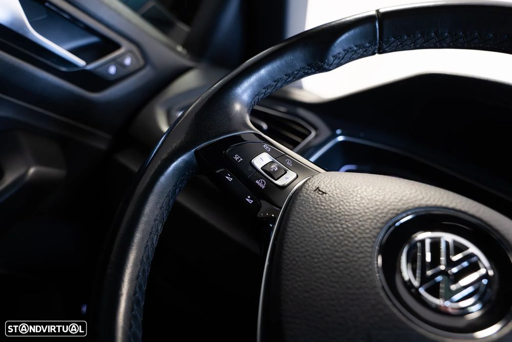 VW T-Roc 2.0 TDI Sport DSG 4Motion - 15