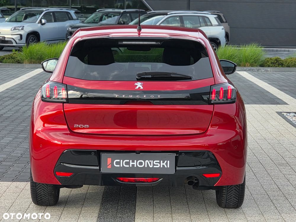 Peugeot 208 - 32
