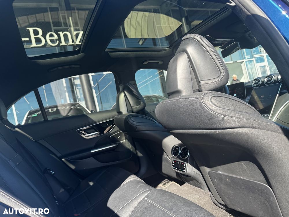 Mercedes-Benz C 300 4Matic 9G-TRONIC AMG Line - 28