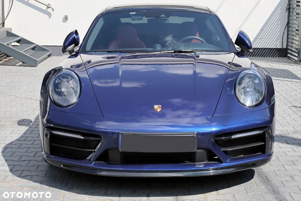 Porsche 911 Carrera 4S - 3