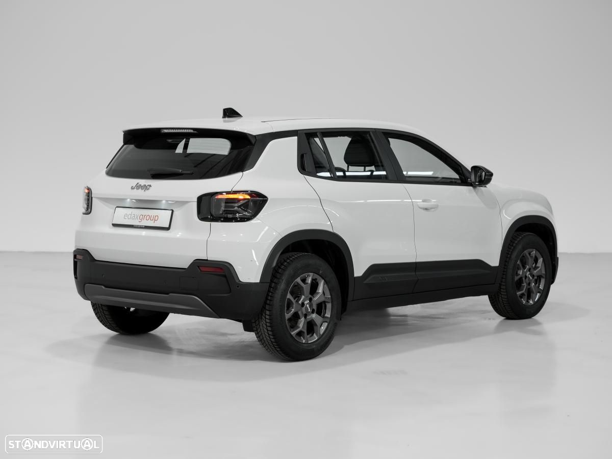 Jeep Avenger 54 kWh Longitude - 3