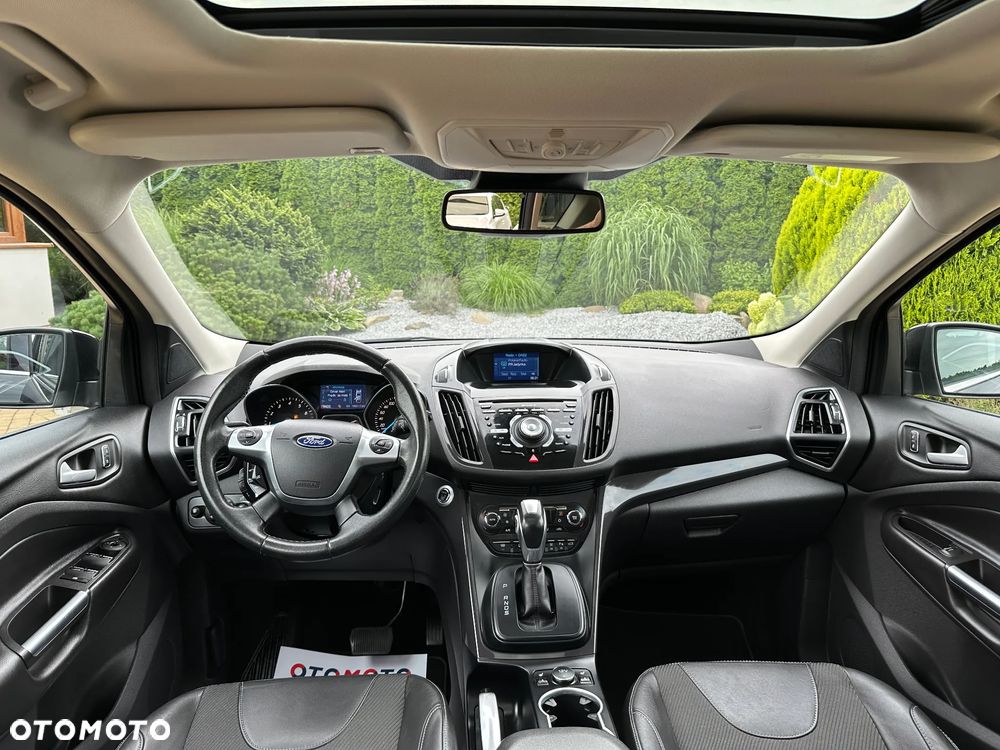 Ford Kuga 1.5 EcoBoost 4x4 Titanium - 3