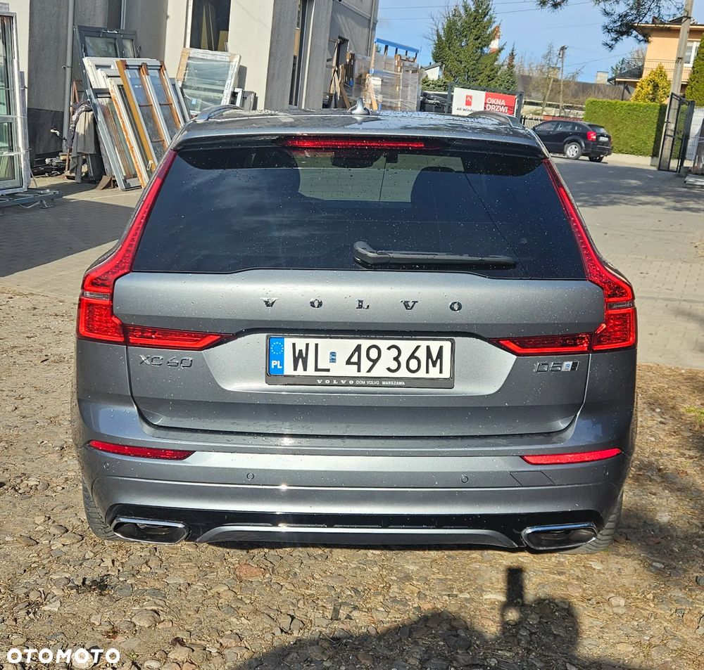 Volvo XC 60 D5 AWD R-Design - 6