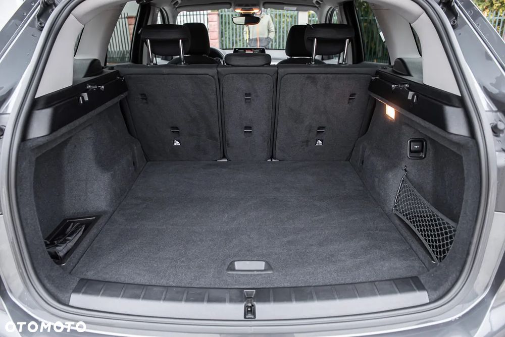 BMW X1 sDrive20d Sport Line - 27