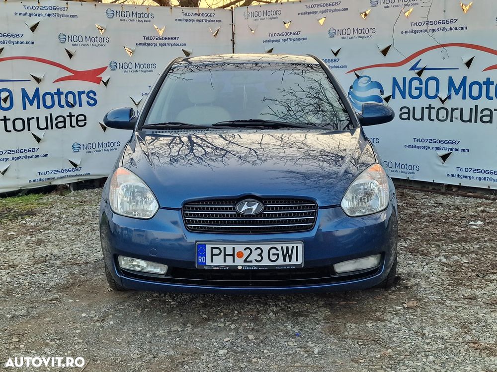 Hyundai Accent MC 1.6 DOHC 4DR GLS PREMIUM - 18