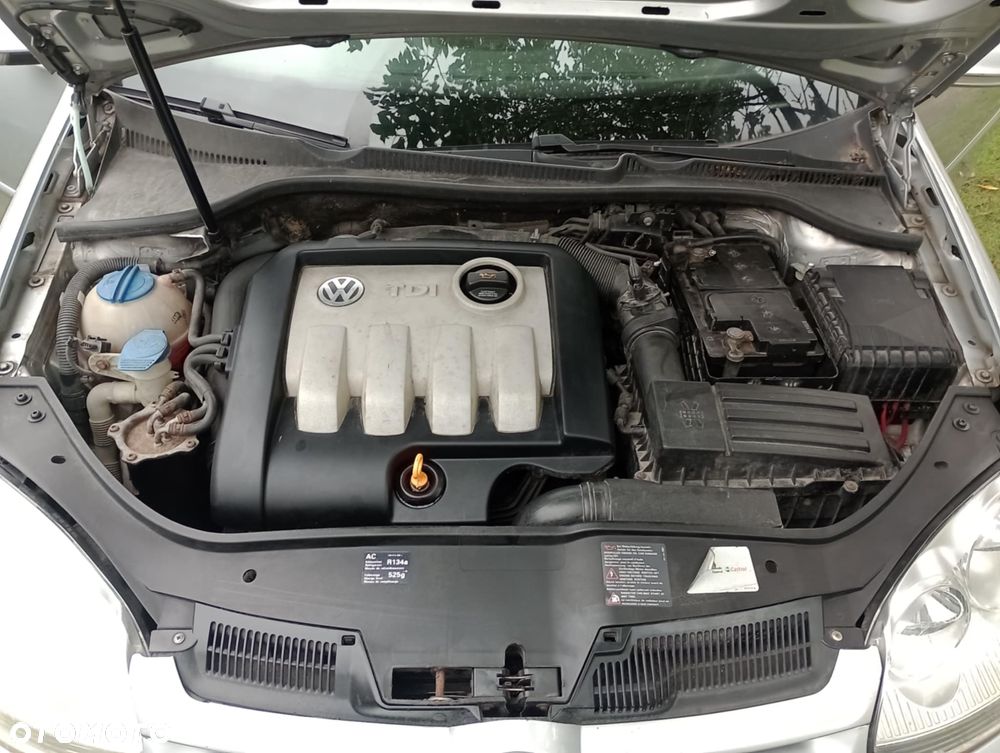 Volkswagen Golf 1.9 TDI Q-Line - 8