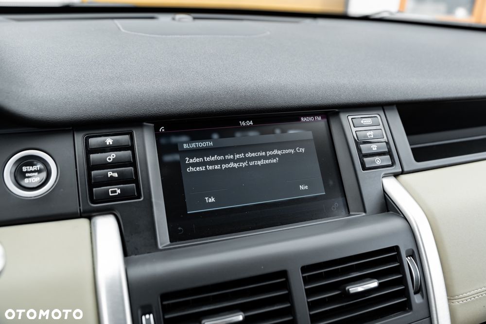 Land Rover Discovery Sport 2.0 TD4 HSE - 35