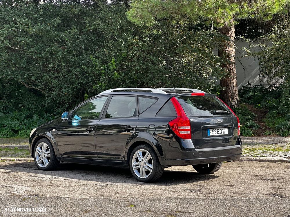 Kia Ceed SW 1.6 CRDi LX - 4