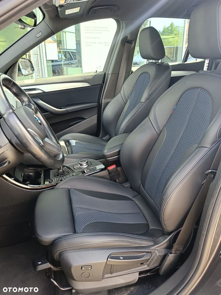 BMW X1 sDrive18i - 14
