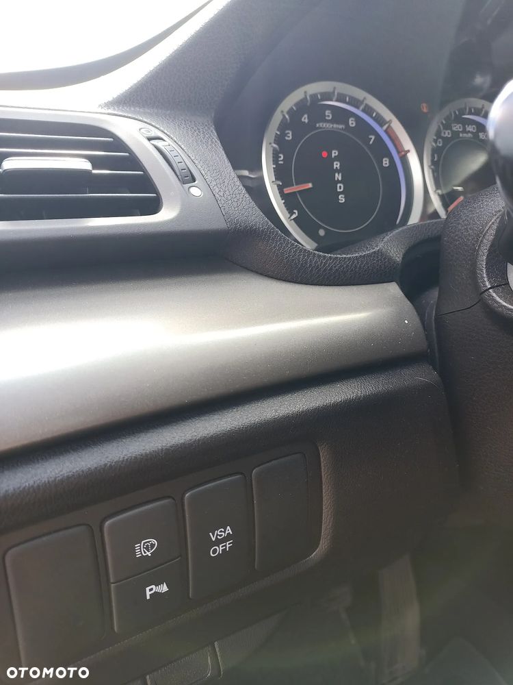 Honda Accord 2.4 Executive - 21