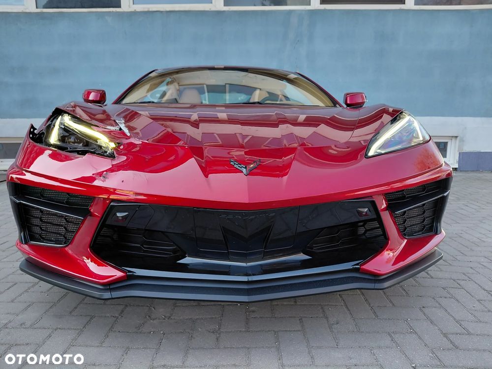 Chevrolet Corvette - 27