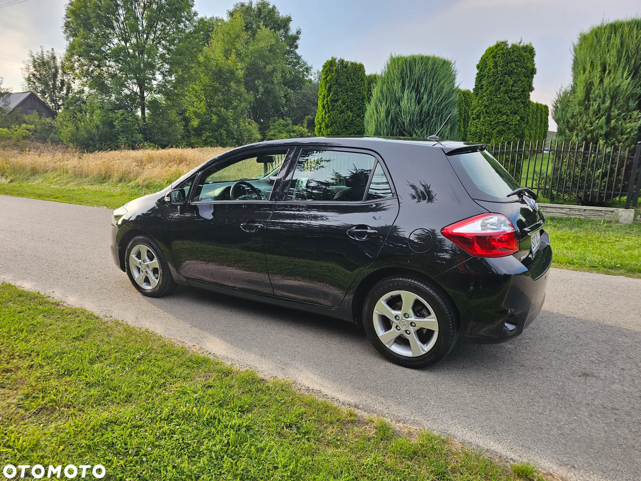 Toyota Auris 1.6 Executive - 28