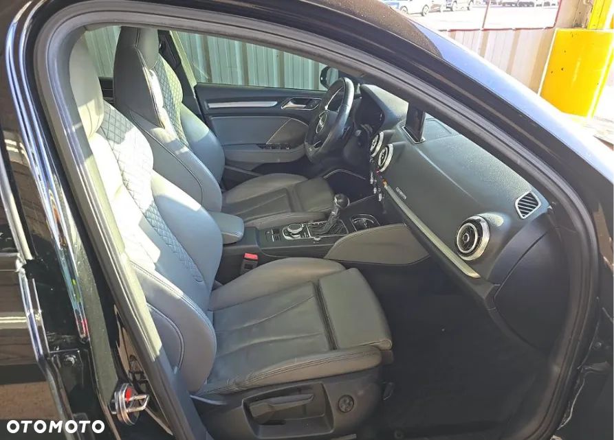 Audi S3 2.0 TFSI Quattro S tronic - 10