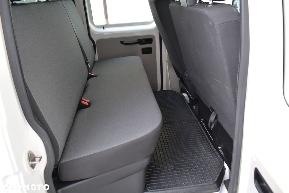 Volkswagen TRANSPORTER T6 DOKA - 25