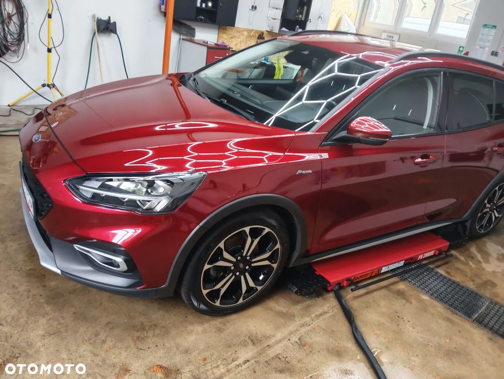 Ford Focus 1.5 EcoBoost Active - 21