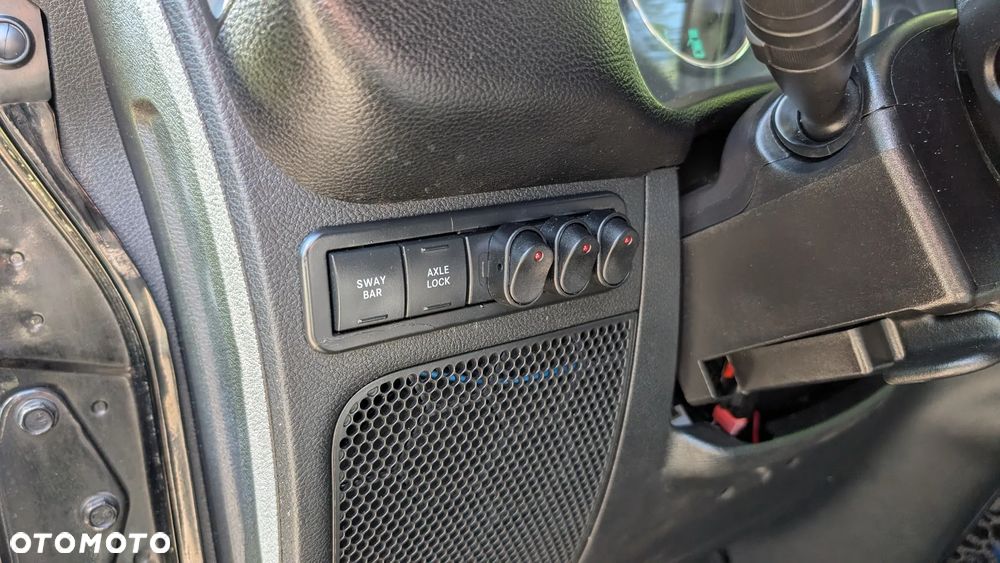 Jeep Wrangler 2.8 CRD Automatik Rubicon - 26