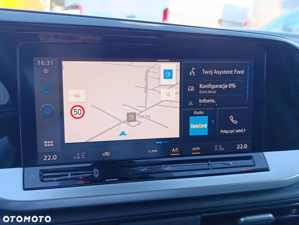 Ford Transit Connect - 27